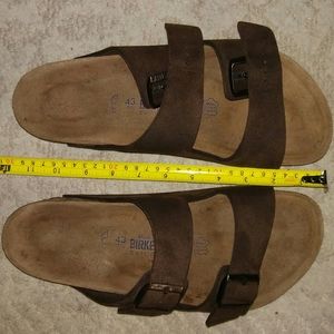 BIRKENSTOCK ARIZONA BROWN SUEDE SIZE 43 NEW